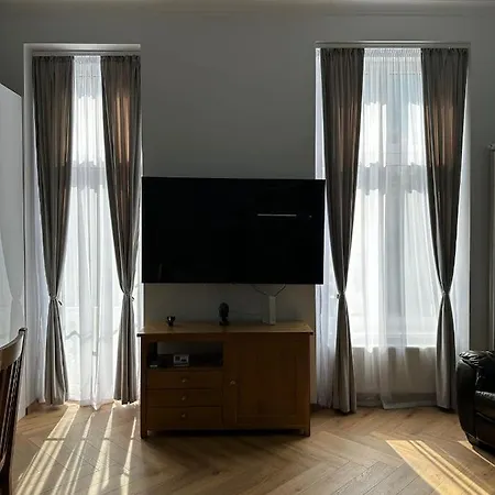 Oyster Flat Victoriei Bucarest