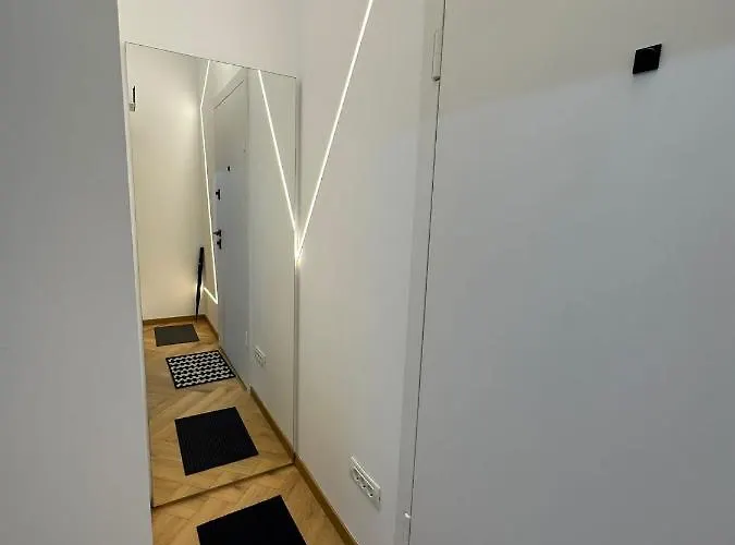 Oyster Flat Victoriei * Boekarest