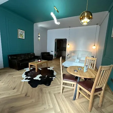 Oyster Flat Victoriei *