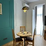 Oyster Flat Victoriei Апартаменти