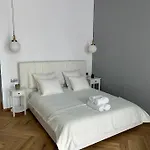 Апартаменти Oyster Flat Victoriei Бухарест